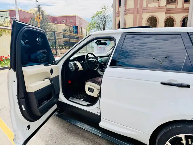 Land Rover Range Rover Sport 2015
