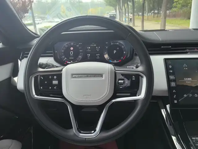 Land Rover Range Rover Sport 2024