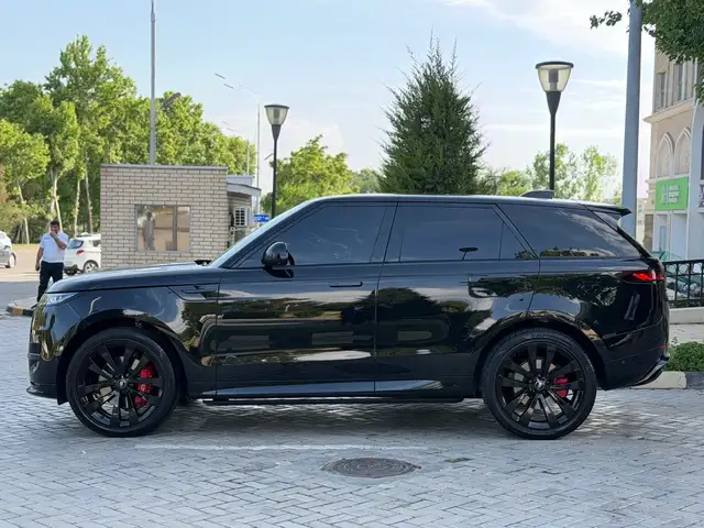 Land Rover Range Rover Sport 2024
