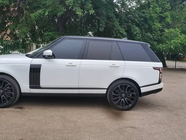 Land Rover Vogue 2018
