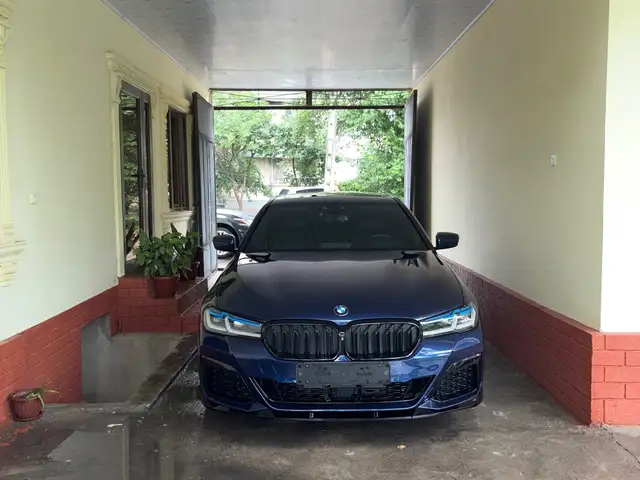 BMW 5 2017