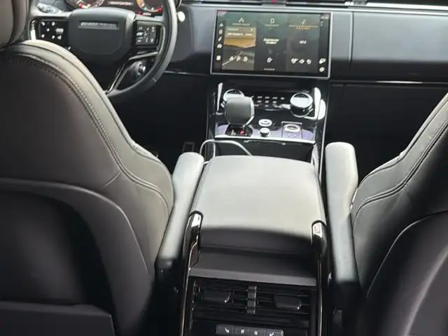 Land Rover Range Rover Sport 2024