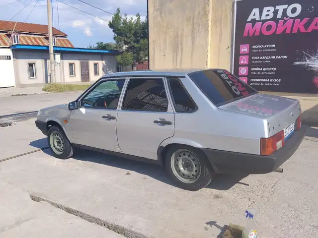 Lada (ВАЗ) 21099 2004