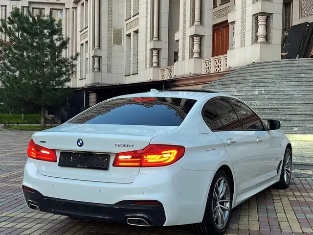 BMW 5 2017