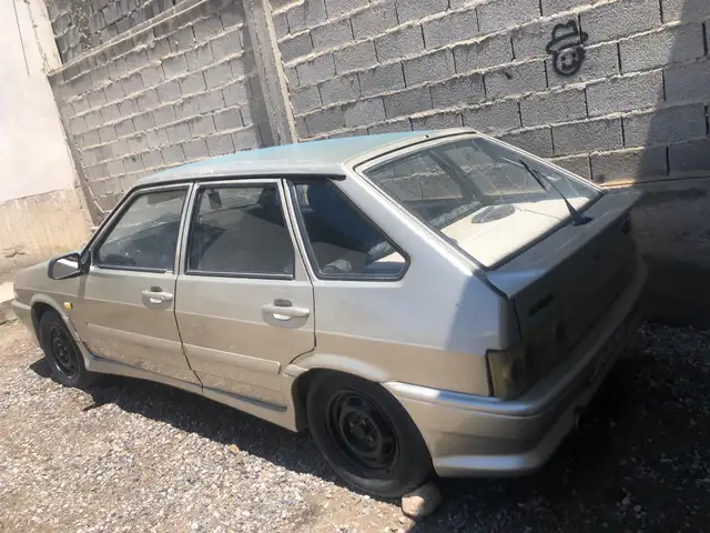 Lada (ВАЗ) 2109 2000