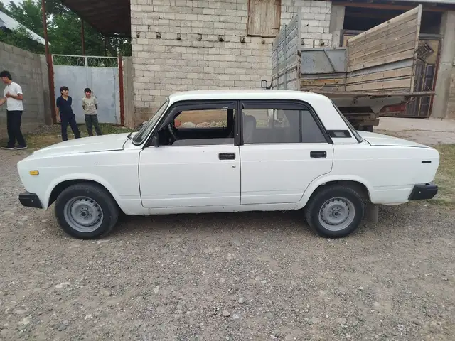 Lada (ВАЗ) 2107 2003