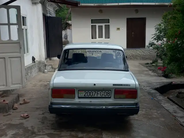 Lada (ВАЗ) 2107 2004