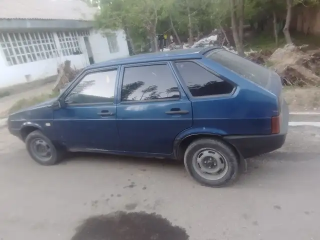Lada (ВАЗ) 2109 2003