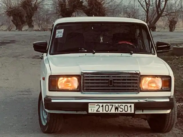 Lada (ВАЗ) 2107 2007