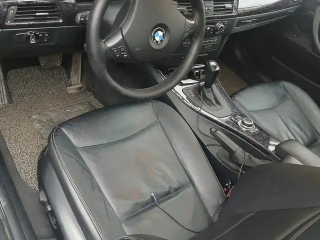 BMW 3 2011