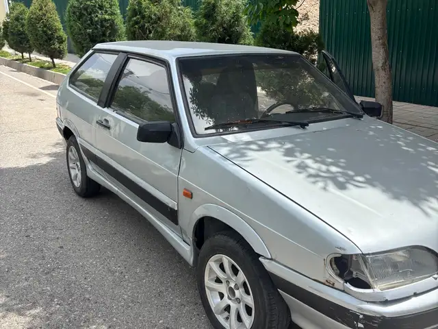 Lada (ВАЗ) 2113 2002