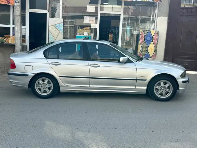 BMW 3 2000