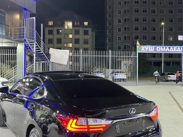 Lexus ES 2016