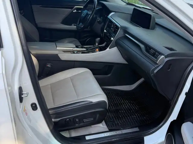 Lexus RX 2017