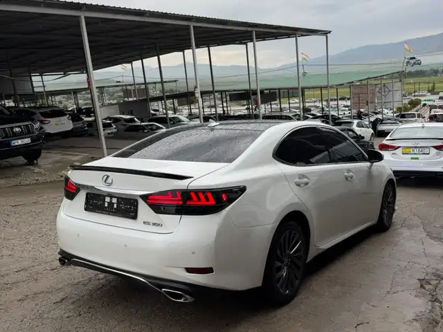 Lexus ES 2013
