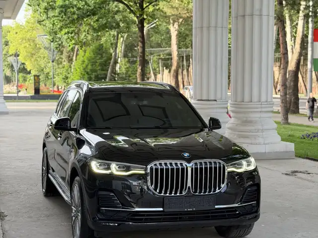 BMW X7 2020