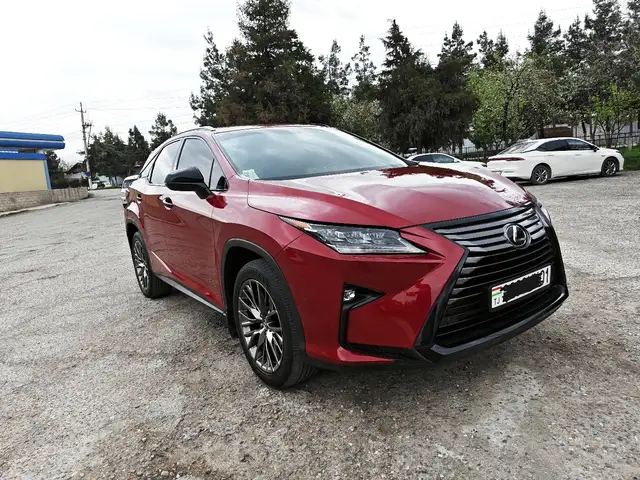 Lexus RX 2019