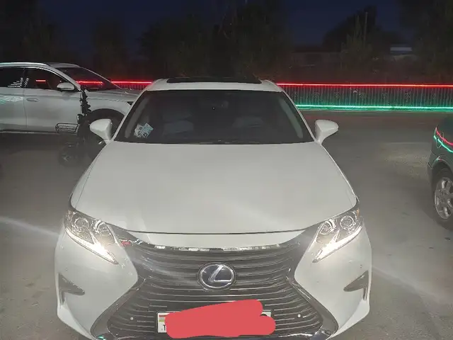 Lexus ES 2015