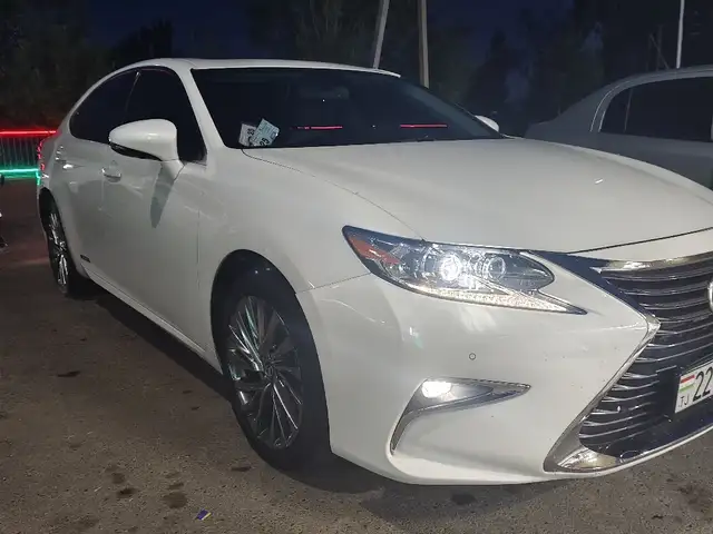 Lexus ES 2015