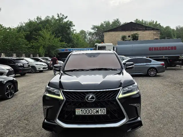 Lexus LX 2017