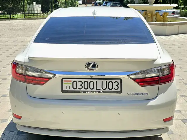 Lexus ES 2015