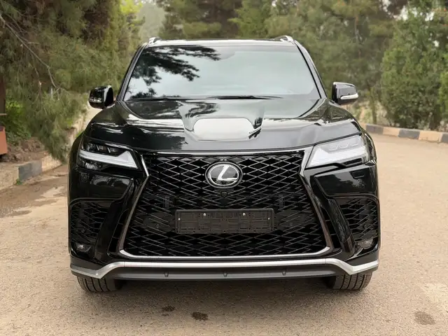 Lexus LX 2024