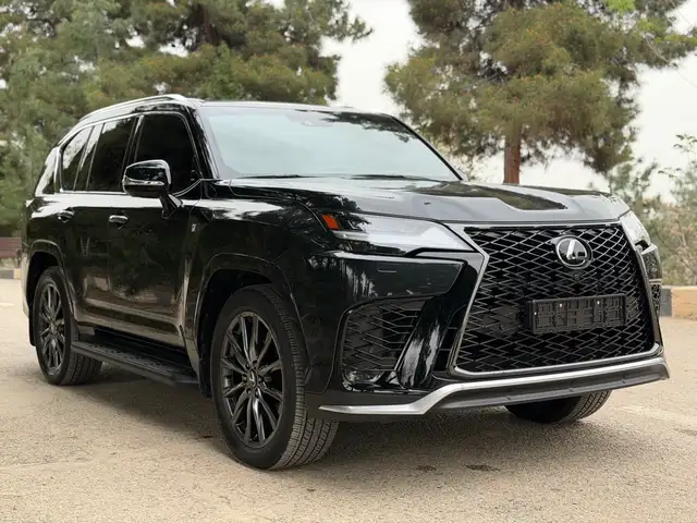 Lexus LX 2024
