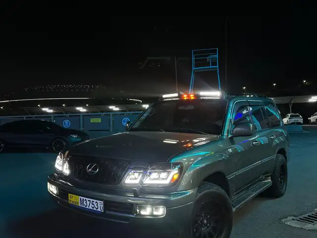 Lexus LX 2006