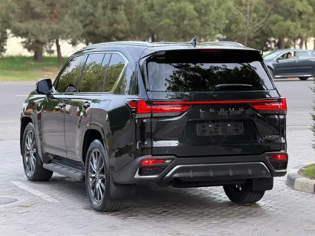 Lexus LX 2025