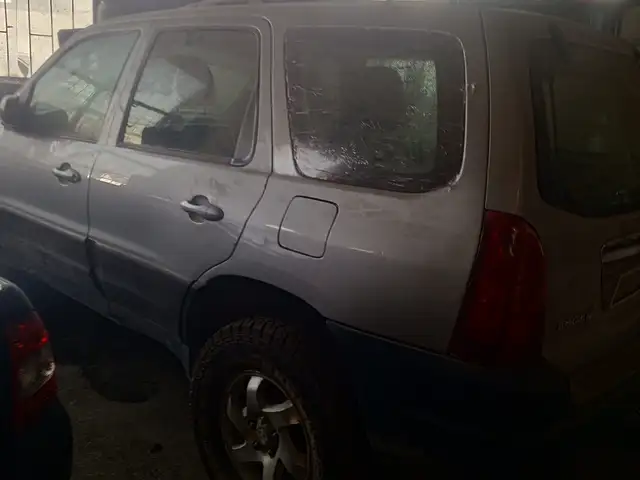 Mazda Tribute 2006