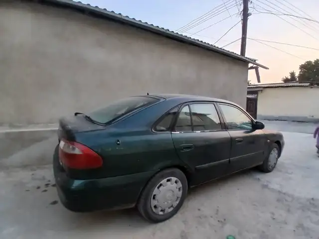 Mazda 626 2000