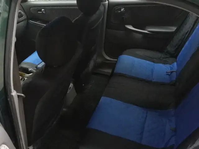 Mazda 626 2000
