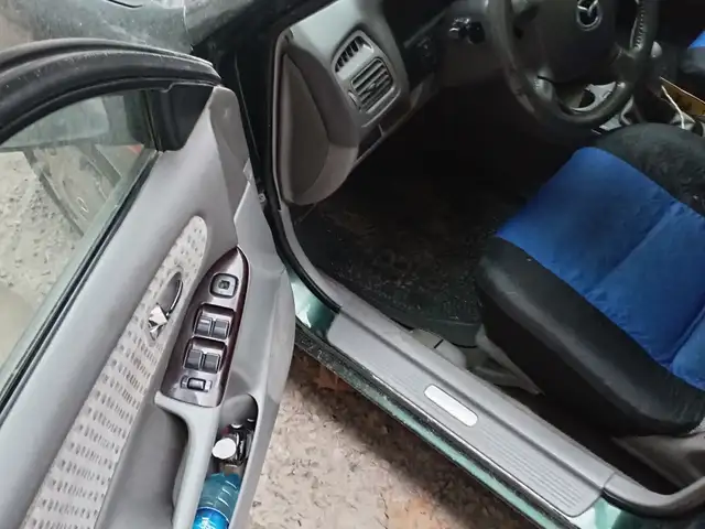 Mazda 626 2000