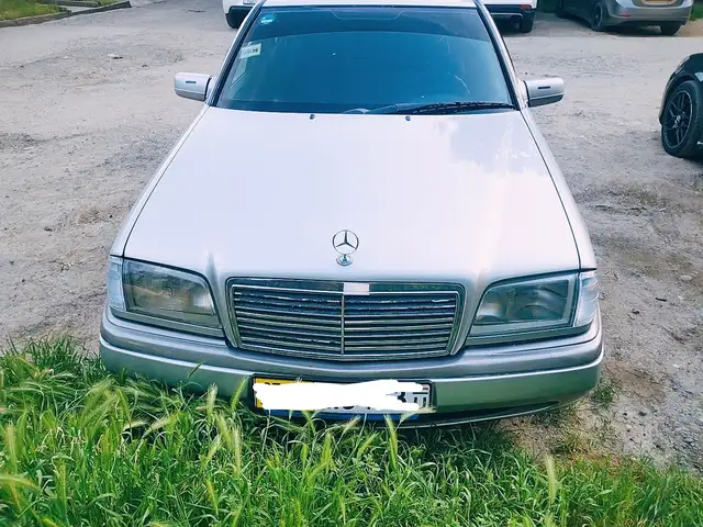 Mercedes -Benz C class 1995