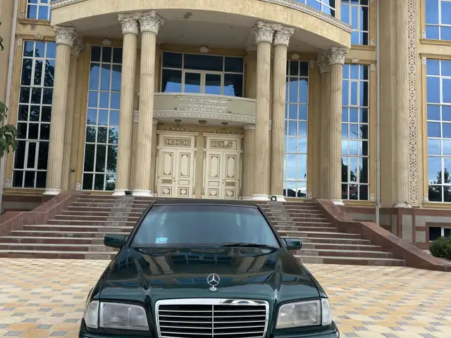 Mercedes -Benz C class 2000