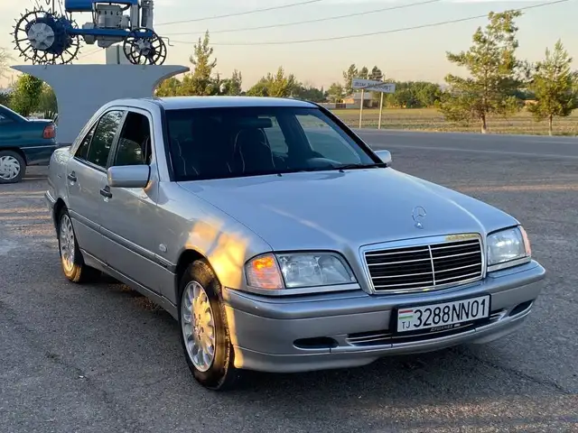 Mercedes -Benz C class 1999