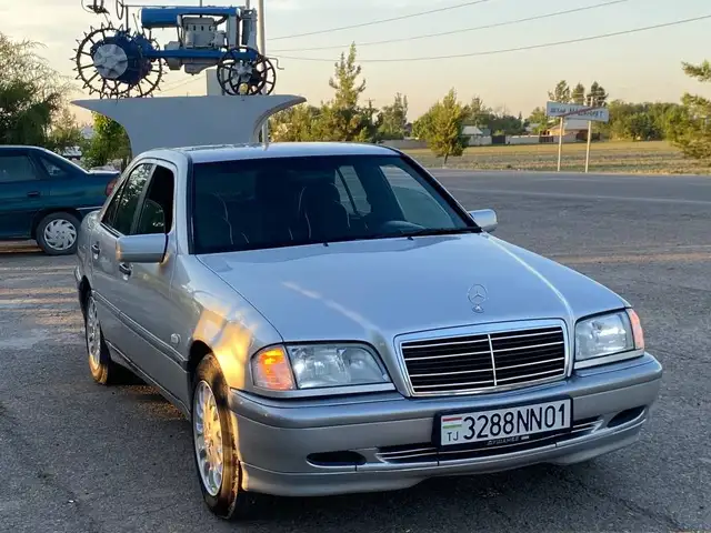 Mercedes -Benz C class 1999