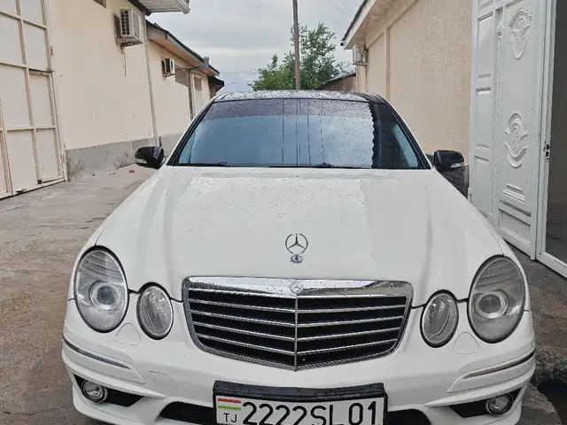 Mercedes -Benz E class 2009