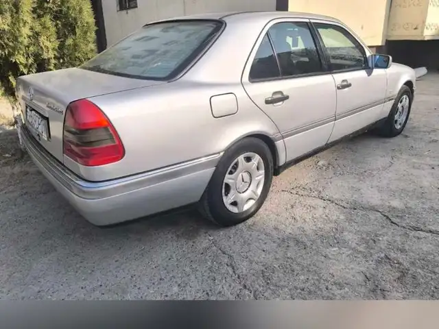 Mercedes -Benz C class 1996