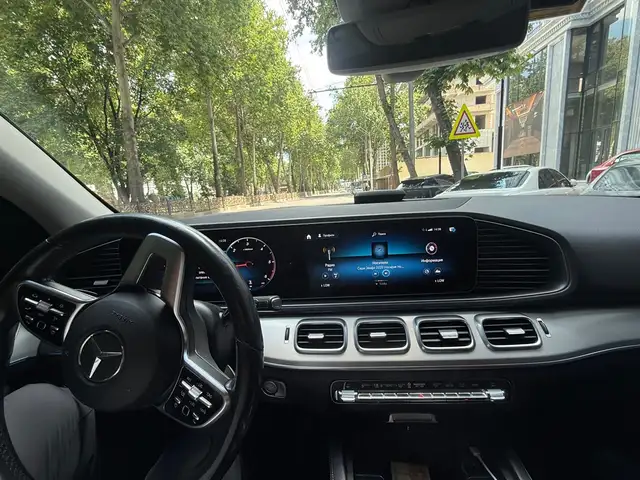 Mercedes -Benz GLE class 2019