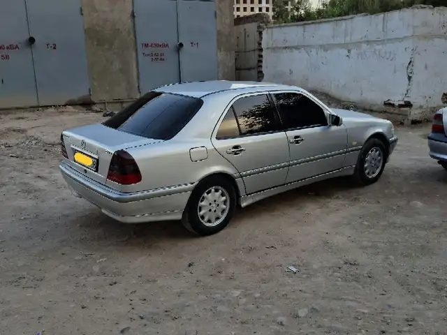Mercedes -Benz C class 1998