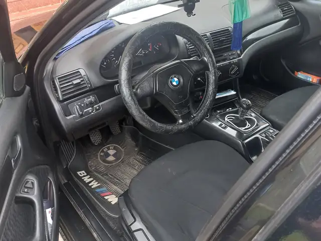 BMW 3 1999