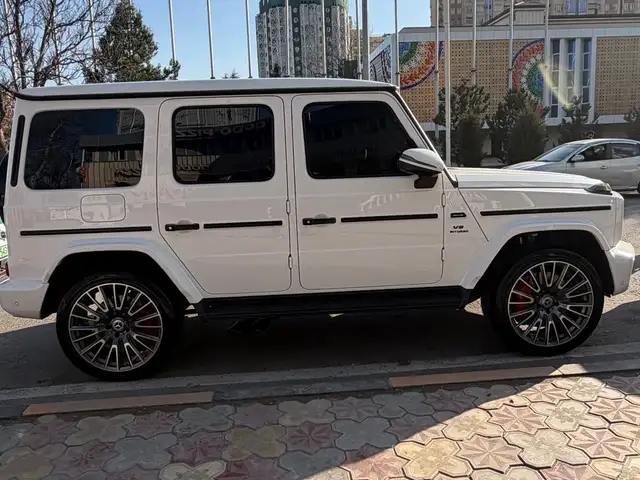 Mercedes -Benz G class 2025