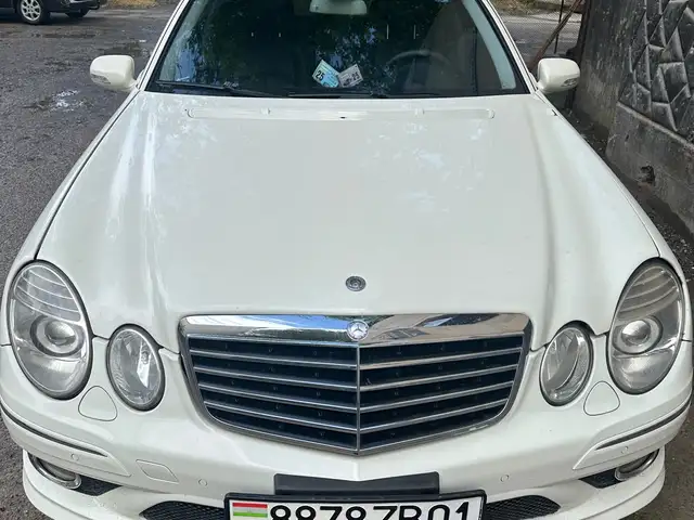 Mercedes -Benz E class 2009