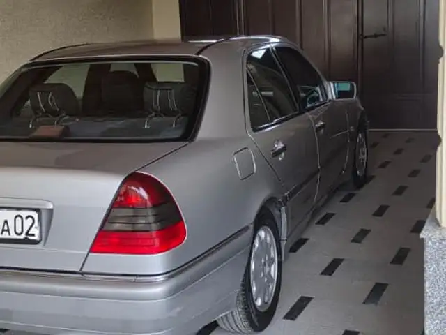 Mercedes -Benz C class 1998