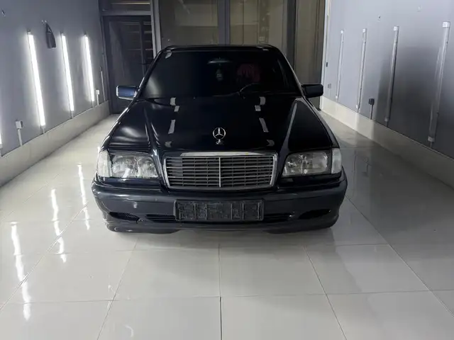 Mercedes -Benz C class 2000
