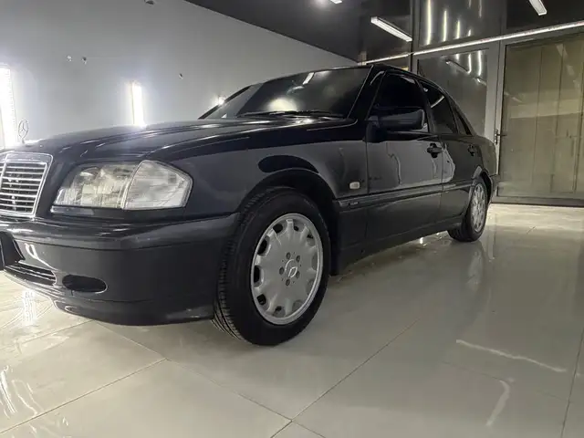 Mercedes -Benz C class 2000