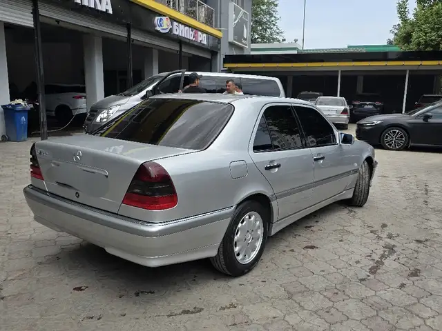 Mercedes -Benz C class 1999