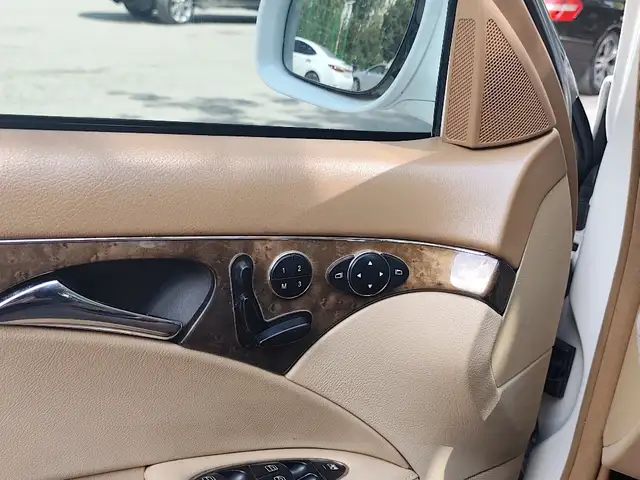 Mercedes -Benz E class 2008