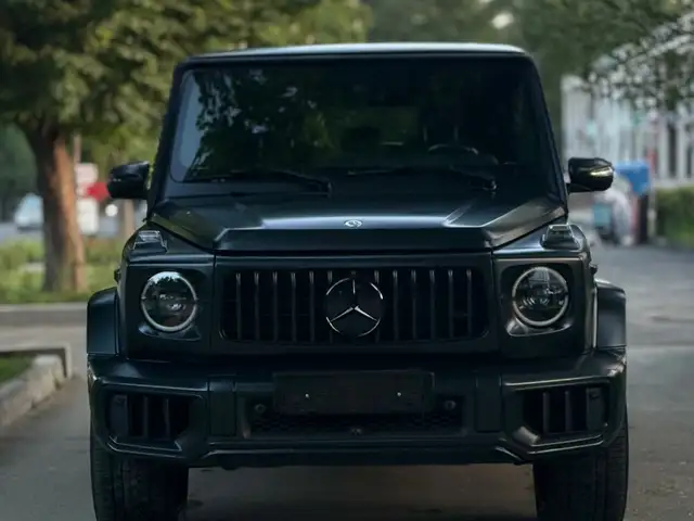 Mercedes -Benz G class 2025